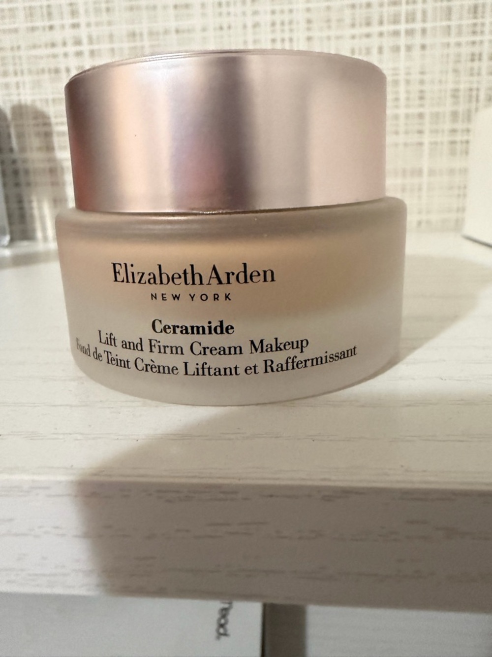 Elizabeth Arden Ceramide Lift and Firm Cream Makeup - Pink Pearl